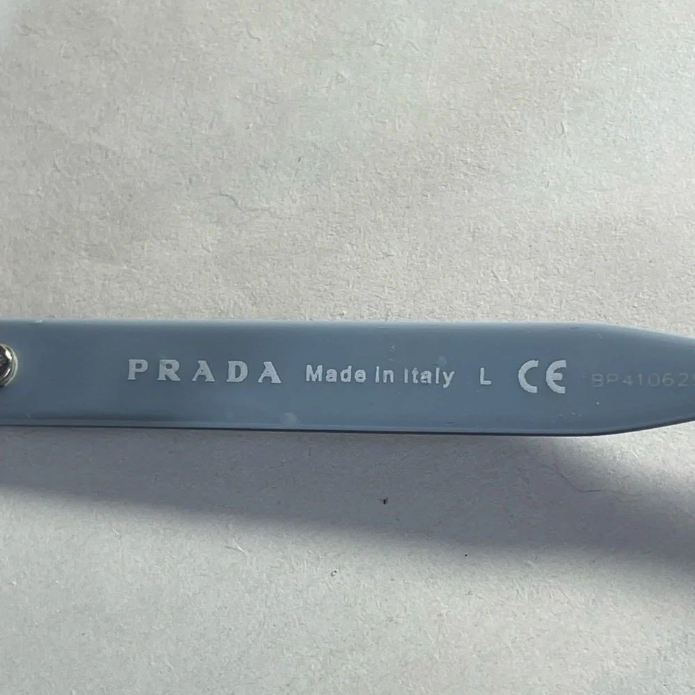 Prada women spr16u